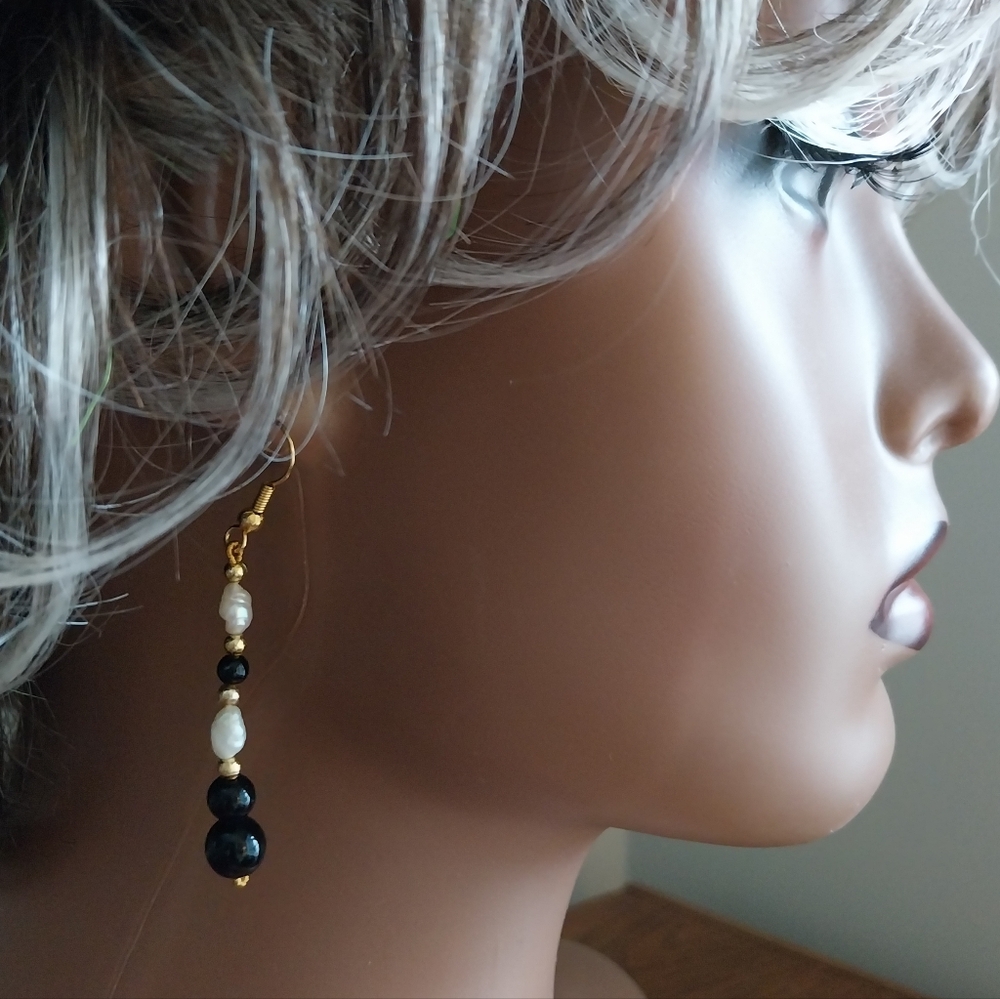 Freshwater Pearl Black and Gold Dangle Earrings